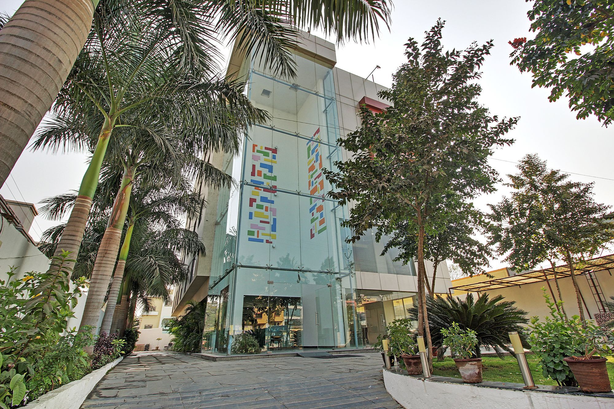 Hotel Sai Miracle Shirdi Exterior photo